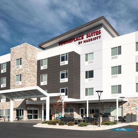 Towneplace Suites By Marriott Oconomowoc Kültér fotó