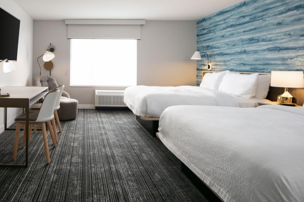 Towneplace Suites By Marriott Oconomowoc Kültér fotó