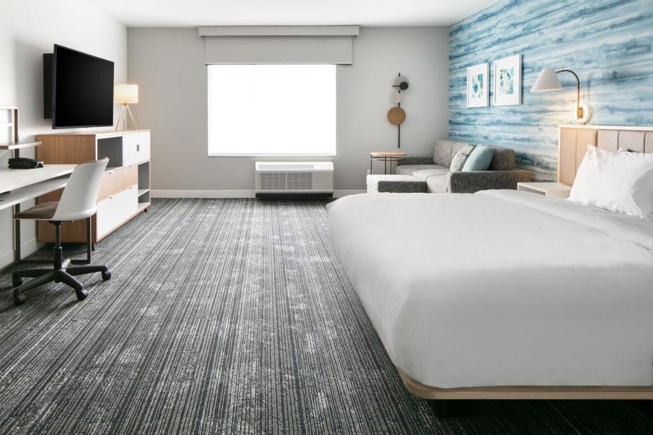 Towneplace Suites By Marriott Oconomowoc Kültér fotó